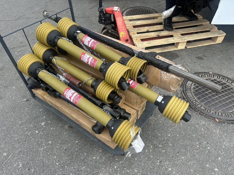 Кардан для ґрунтофрези BOMET 6х6/80 см зі зрізним болтом, захисна муфта КСБ800 фото