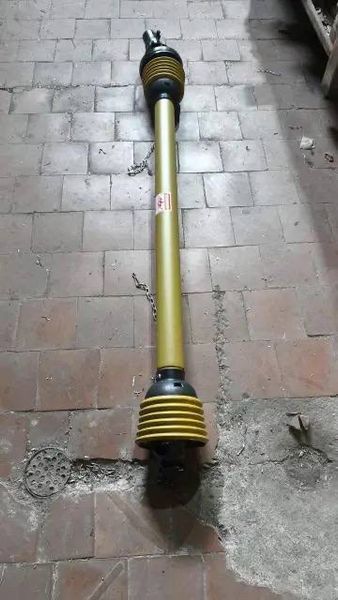 Кардан до сівалки до оприскувача з ширококутним шарніром 8х6 шліців 100 см по кінцях вилок 3084272174 фото